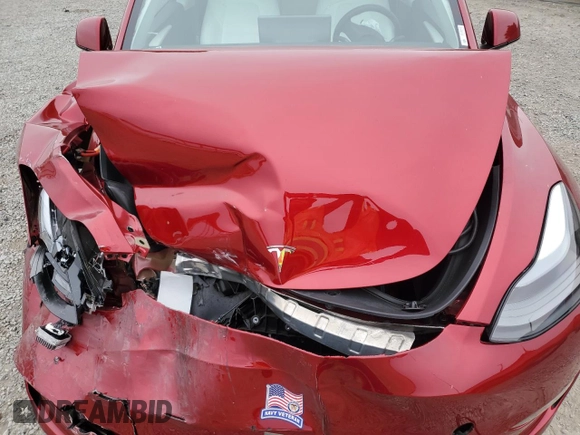 2024 Tesla Model Y Long Range z VIN 7SAYGDEE7RA252756, wystawiony jako Copart lot #58738215 z przebiegiem 13 698 mil mil oraz Szkoda całkowita • Salvage title. Historia ofert i sprzedaży dostępna na DreamBid. Obrazek 12.