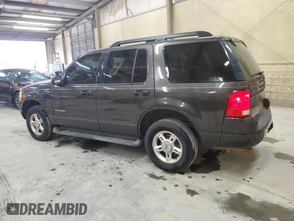 2005 Ford Explorer XLT с VIN 1FMZU73E95UA20335, выставлен на аукционе Copart как лот 49658885 с пробегом 102 757 миль миль и Чистый • Clean title. История ставок и продаж доступна на DreamBid. Изображение 2.