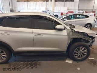 2016 Hyundai Tucson SE with VIN KM8J33A46GU115022, listed as a IAAI auction lot 41654060 with 139,551 mi miles. Bid and sale history available at carsss.com. Image 14.
