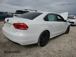 2014 Volkswagen Passat Wolfsburg Edition with VIN 1VWAT7A38EC030430, listed as a Copart auction lot 52432355 with Not provided miles and Salvage title. Bid and sale history available at DreamBid. Image 3.