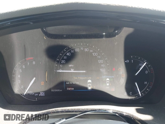 2017 Cadillac XT5 Luxury FWD with VIN 1GYKNBRS4HZ202853, listed as a IAAI auction lot 41977256 with 82,966 mi miles. Bid and sale history available at carsss.com. Image 15.