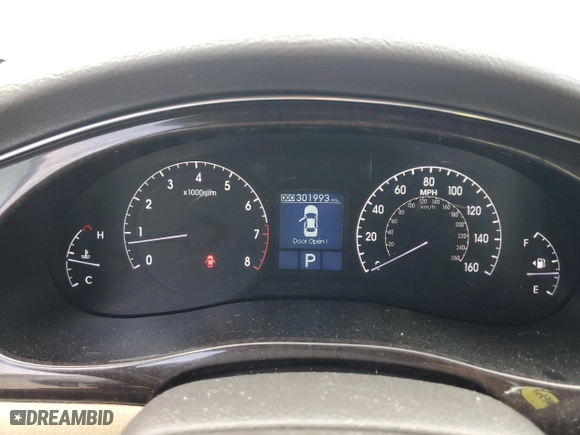 2011 Hyundai Genesis with VIN KMHGC4DE4BU132785, listed as a Copart auction lot 50999155 with 301,993 mi miles and Clean Title. Bid and sale history available at carsss.com. Image 9.
