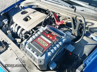 2018 Hyundai Elantra SE с VIN 5NPD74LF8JH275365, выставлен на аукционе IAAI как лот 43494086 с пробегом 42 468 миль миль и . История ставок и продаж доступна на DreamBid. Изображение 23.