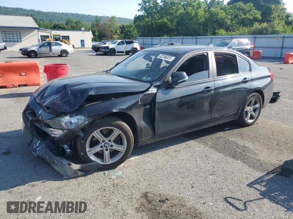 2014 BMW 3 Series 328i xDrive z VIN WBA3B5C59EF959006, wystawiony jako Copart lot #62296025 z przebiegiem Nie podano mil oraz Szkoda całkowita • Salvage title. Historia ofert i sprzedaży dostępna na DreamBid. Obrazek 1.