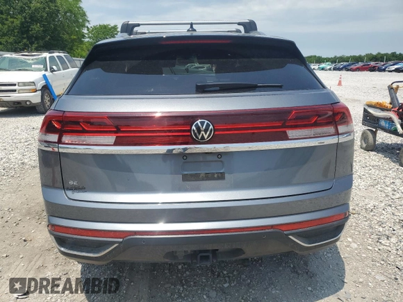 2024 Volkswagen Atlas SE z VIN 1V2JE2CA2RC211345, wystawiony jako Copart lot #58264535 z przebiegiem 48 905 mil mil oraz Szkoda całkowita • Salvage title. Historia ofert i sprzedaży dostępna na DreamBid. Obrazek 6.