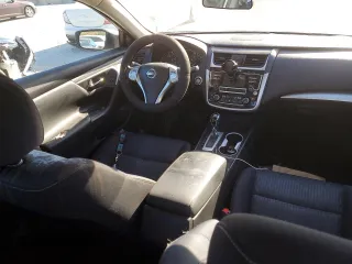 2018 Nissan Altima SV with VIN 1N4AL3AP6JC171415, listed as a Copart auction lot 49228105 with 144,104 mi miles and Clean Title. Bid and sale history available at DreamBid. Image 8.