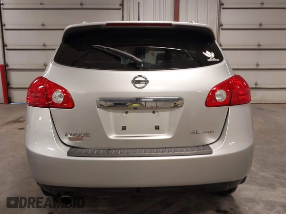 2011 Nissan Rogue SV z VIN JN8AS5MV2BW252693, wystawiony jako IAAI lot #42217693 z przebiegiem 154 278 mil mil oraz . Historia ofert i sprzedaży dostępna na DreamBid. Obrazek 17.