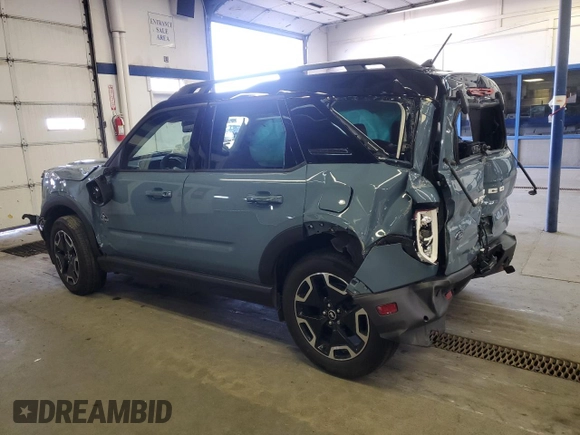 2022 Ford Bronco Sport Outer Banks z VIN 3FMCR9C60NRE06595, wystawiony jako Copart lot #49254795 z przebiegiem 20 947 mil mil oraz Szkoda całkowita • Salvage title. Historia ofert i sprzedaży dostępna na DreamBid. Obrazek 2.