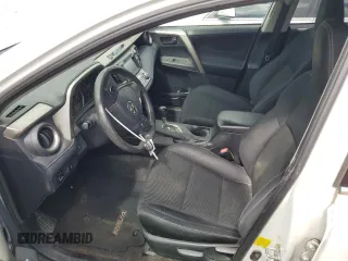 2013 Toyota RAV4 XLE z VIN 2T3RFREV4DW123820, wystawiony jako Copart lot #56484735 z przebiegiem 260 257 mil mil oraz Szkoda całkowita • Salvage title. Historia ofert i sprzedaży dostępna na DreamBid. Obrazek 7.
