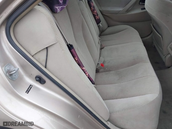 2007 Toyota Camry CE with VIN 4T1BE46K07U700447, listed as a IAAI auction lot 42085195 with 254,770 mi miles. Bid and sale history available at carsss.com. Image 8.