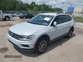 2018 Volkswagen Tiguan S с VIN 3VV1B7AX5JM097778, выставлен на аукционе IAAI как лот 42384582 с пробегом 244 180 миль миль и . История ставок и продаж доступна на DreamBid. Изображение 17.