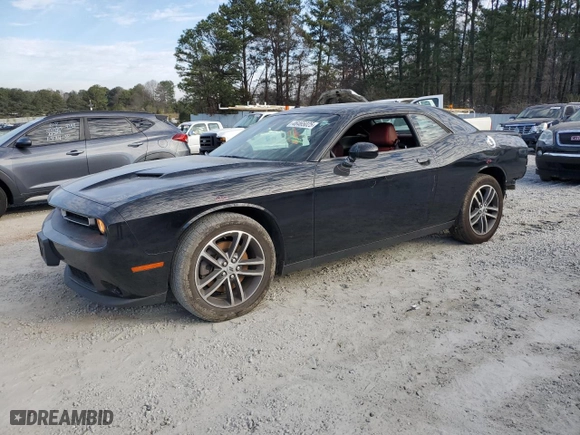 2019 Dodge Challenger SXT with VIN 2C3CDZGG5KH570135, listed as a Copart auction lot 46465025 with NaN miles and Salvage Title. Bid and sale history available at carsss.com. Image 1.