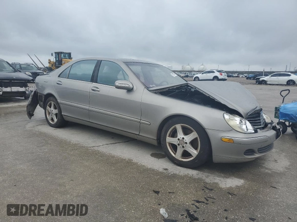 2004 Mercedes-Benz S-Class 4.3L with VIN WDBNG70JX4A398898, listed as a Copart auction lot 71103134 with 0 mi miles and Salvage Title. Bid and sale history available at carsss.com. Image 4.