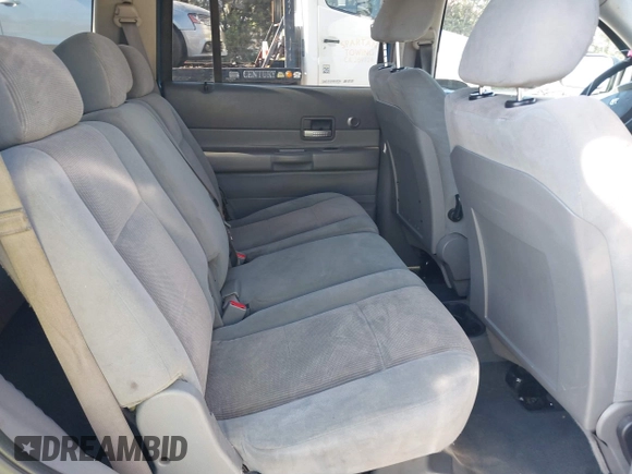 2004 Dodge Durango SLT z VIN 1D4HB48D44F208268, wystawiony jako IAAI lot #41668435 z przebiegiem 245 694 mil mil oraz . Historia ofert i sprzedaży dostępna na DreamBid. Obrazek 8.