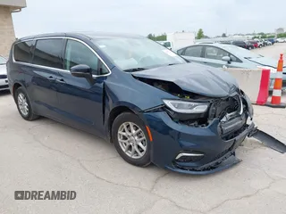 2023 Chrysler Pacifica Touring L with VIN 2C4RC1BG8PR526374, listed as a IAAI auction lot 42525173 with 67,044 mi miles and . Bid and sale history available at DreamBid. Image 1.