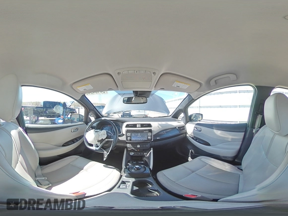 2018 Nissan LEAF S z VIN 1N4AZ1CPXJC314804, wystawiony jako Copart lot #54184945 z przebiegiem 80 778 mil mil oraz Szkoda całkowita • Salvage title. Historia ofert i sprzedaży dostępna na DreamBid. Obrazek 14.