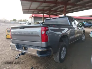 2020 Chevrolet Silverado 1500 LT with VIN 1GCRYDEDXLZ221253, listed as a IAAI auction lot 41559292 with 93,852 mi miles. Bid and sale history available at carsss.com. Image 4.