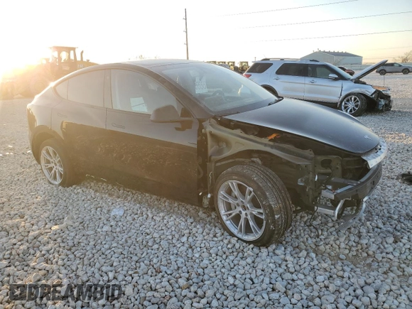 2023 Tesla Model Y Long Range z VIN 7SAYGDEE1PA078373, wystawiony jako Copart lot #48169175 z przebiegiem Nie podano mil oraz Szkoda całkowita • Salvage title. Historia ofert i sprzedaży dostępna na DreamBid. Obrazek 4.