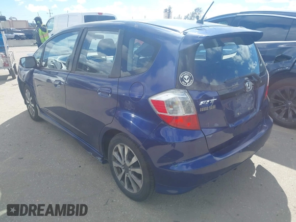 2013 Honda Fit Sport with VIN JHMGE8H50DC052326, listed as a IAAI auction lot 41798913 with 140,894 mi miles. Bid and sale history available at carsss.com. Image 3.