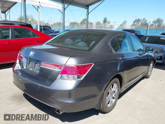 2012 Honda Accord LX Premium z VIN 1HGCP2F4XCA101593, wystawiony jako IAAI lot #41860693 z przebiegiem 76 912 mil mil oraz . Historia ofert i sprzedaży dostępna na DreamBid. Obrazek 4.