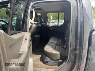 2013 Nissan Frontier SV with VIN 1N6AD0EV3DN736563, listed as a IAAI auction lot 42278129 with 174,314 mi miles and . Bid and sale history available at DreamBid. Image 8.