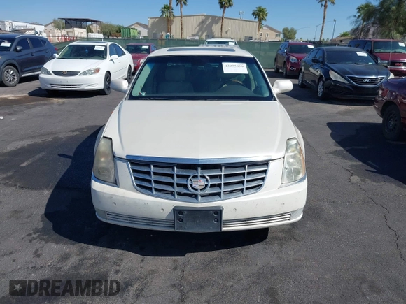 2008 Cadillac DTS 1SC with VIN 1G6KD57Y88U102613, listed as a IAAI auction lot 42035850 with 181,023 mi miles and . Bid and sale history available at carsss.com. Image 6.