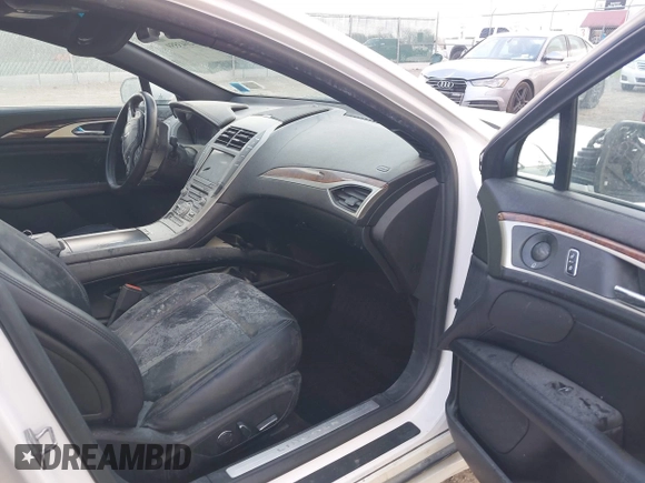 2018 Lincoln MKZ Reserve с VIN 3LN6L5FC3JR608429, выставлен на аукционе IAAI как лот 42043559 с пробегом 185 745 миль миль и . История ставок и продаж доступна на DreamBid. Изображение 5.