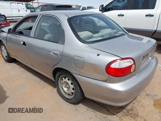 2001 Kia Sephia with VIN KNAFB121815081573, listed as a IAAI auction lot 42058297 with 112,069 mi miles and . Bid and sale history available at DreamBid. Image 3.