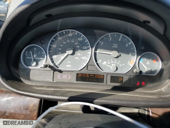 2004 BMW 3 Series 330Ci with VIN WBABW53444PL42063, listed as a Copart auction lot 81629964 with 81,576 mi miles and Salvage Title. Bid and sale history available at carsss.com. Image 9.