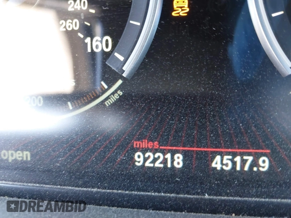 2012 BMW 6 Series 650i with VIN WBALX3C56CDV77689, listed as a IAAI auction lot 41840326 with 92,218 mi miles. Bid and sale history available at carsss.com. Image 16.