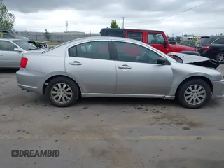 2009 Mitsubishi Galant ES z VIN 4A3AB36F19E007905, wystawiony jako IAAI lot #42249625 z przebiegiem 149 013 mil mil oraz . Historia ofert i sprzedaży dostępna na DreamBid. Obrazek 13.