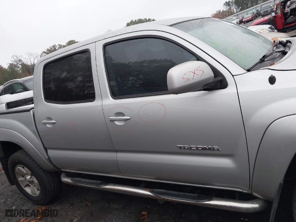 2007 Toyota Tacoma PreRunner with VIN 5TEJU62N27Z344993, listed as a IAAI auction lot 40858670 with NaN miles. Bid and sale history available at carsss.com. Image 13.