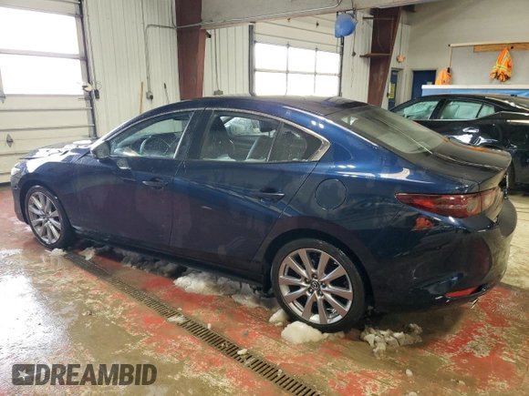 2021 Mazda 3 Select with VIN JM1BPBBL4M1345300, listed as a Copart auction lot 86565614 with 29,529 mi miles and Salvage Title. Bid and sale history available at carsss.com. Image 2.