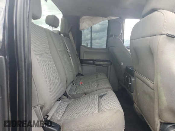2017 Ford F-150 XL с VIN 1FTFX1EF6HFB56156, выставлен на аукционе Copart как лот 56691925 с пробегом 118 491 миль миль и Списание • Salvage title. История ставок и продаж доступна на DreamBid. Изображение 10.