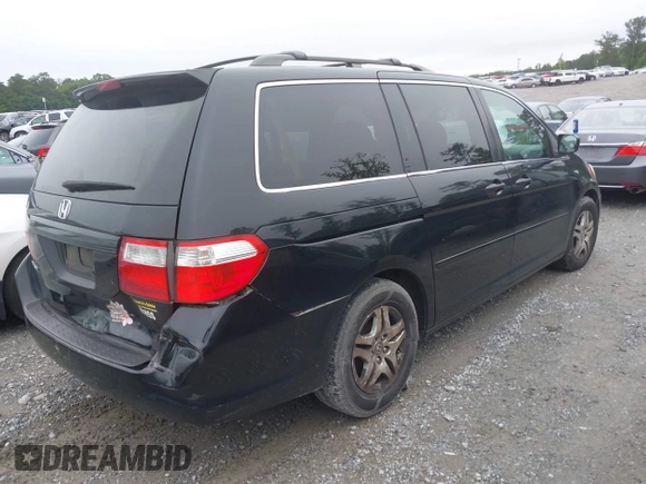 2006 Honda Odyssey EX-L z VIN 5FNRL38746B083881, wystawiony jako IAAI lot #42363976 z przebiegiem 252 746 mil mil oraz . Historia ofert i sprzedaży dostępna na DreamBid. Obrazek 4.