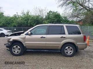 2005 Honda Pilot EX-L z VIN 2HKYF187X5H548431, wystawiony jako IAAI lot #42202692 z przebiegiem 199 889 mil mil oraz . Historia ofert i sprzedaży dostępna na DreamBid. Obrazek 15.
