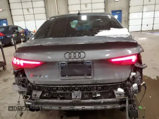 2024 Audi RS 3 z VIN WUAG4DGY0RA910988, wystawiony jako Copart lot #85819284 z przebiegiem 6825 mil mil oraz Szkody całkowita. Historia ofert i sprzedaży dostępna na DreamBid. Obrazek 6.