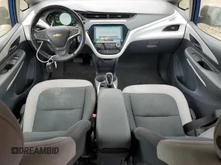 2021 Chevrolet Bolt EV LT z VIN 1G1FY6S00M4108726, wystawiony jako Copart lot #48897155 z przebiegiem 142 422 mil mil oraz Szkody całkowita. Historia ofert i sprzedaży dostępna na DreamBid. Obrazek 8.