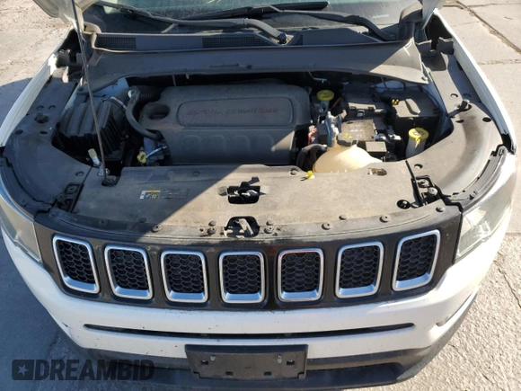 2018 Jeep Compass Latitude z VIN 3C4NJDBB8JT245898, wystawiony jako Copart lot #54578425 z przebiegiem 115 236 mil mil oraz Szkoda całkowita • Salvage title. Historia ofert i sprzedaży dostępna na DreamBid. Obrazek 12.