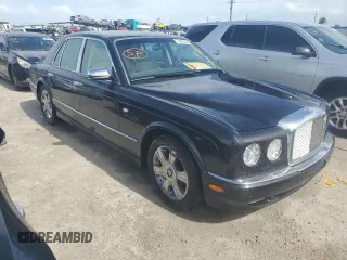 2006 Bentley Arnage R z VIN SCBLC37F26CX11385, wystawiony jako Copart lot #76563524 z przebiegiem 23 197 mil mil oraz Szkody całkowita. Historia ofert i sprzedaży dostępna na DreamBid. Obrazek 4.