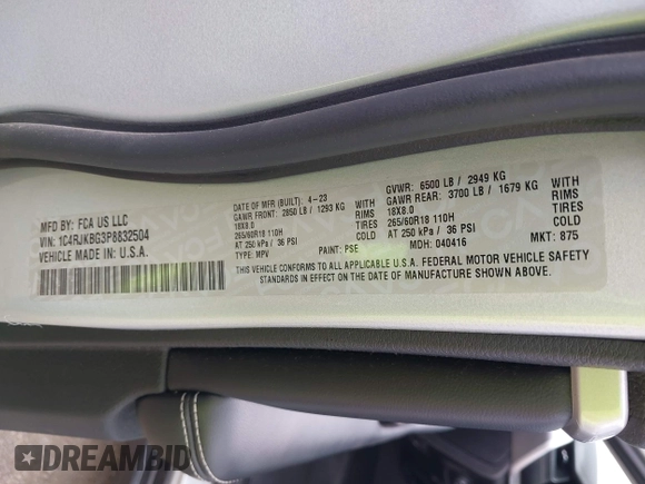 2023 Jeep Grand Cherokee Limited z VIN 1C4RJKBG3P8832504, wystawiony jako IAAI lot #42088057 z przebiegiem 24 674 mil mil oraz . Historia ofert i sprzedaży dostępna na DreamBid. Obrazek 9.