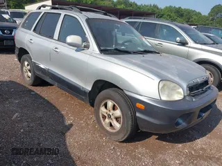 2005 Hyundai Santa Fe GLS z VIN KM8SC13D15U926388, wystawiony jako IAAI lot #42387392 z przebiegiem 235 808 mil mil oraz . Historia ofert i sprzedaży dostępna na DreamBid. Obrazek 1.