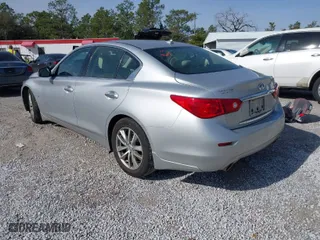 2015 Infiniti Q50 with VIN JN1BV7AP7FM352253, listed as a IAAI auction lot 41419619 with 131,640 mi miles. Bid and sale history available at carsss.com. Image 3.