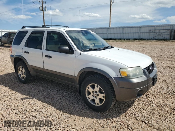 2005 Ford Escape XLT with VIN 1FMYU93145KA28777, listed as a Copart auction lot 58013995 with 94,308 mi miles and Clean title. Bid and sale history available at DreamBid. Image 4.