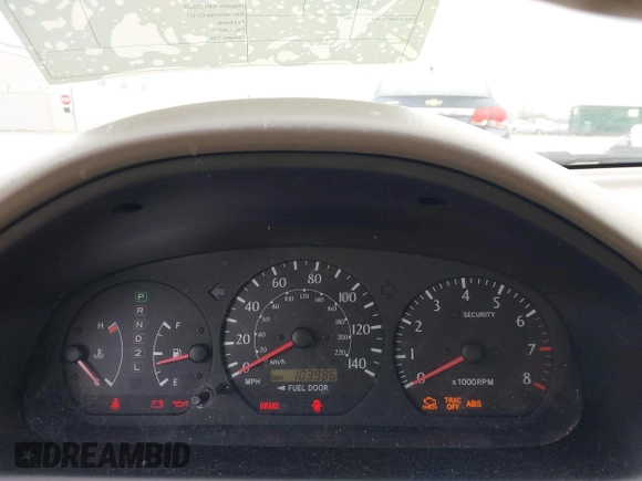 2002 Toyota Solara SE with VIN 2T1CF28P82C595679, listed as a IAAI auction lot 42010315 with 103,986 mi miles. Bid and sale history available at carsss.com. Image 7.