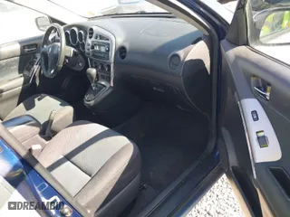 2005 Toyota Matrix STD with VIN 2T1KR32E05C455047, listed as a IAAI auction lot 41924568 with 238,598 mi miles. Bid and sale history available at carsss.com. Image 5.