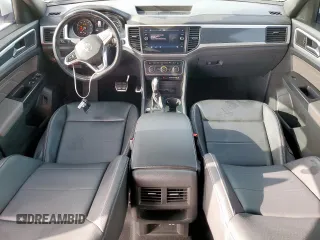 2021 Volkswagen Atlas SE z VIN 1V2PE2CA5MC207941, wystawiony jako Copart lot #62514845 z przebiegiem 98 446 mil mil oraz Czysty tytuł • Clean title. Historia ofert i sprzedaży dostępna na DreamBid. Obrazek 8.