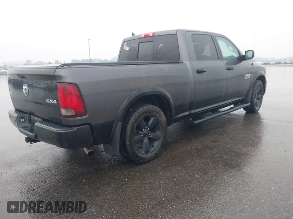 2016 Ram 1500 Outdoorsman z VIN 1C6RR7TM0GS388972, wystawiony jako IAAI lot #42403917 z przebiegiem 225 592 mil mil oraz . Historia ofert i sprzedaży dostępna na DreamBid. Obrazek 4.