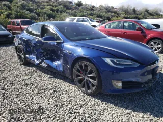 2021 Tesla Model S 75D with VIN 5YJSA1E44MF426532, listed as a Copart auction lot 56600895 with Not provided miles and Salvage title. Bid and sale history available at DreamBid. Image 4.