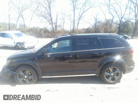 2015 Dodge Journey Crossroad with VIN 3C4PDCGG7FT682507, listed as a IAAI auction lot 41737199 with 140,468 mi miles and . Bid and sale history available at DreamBid. Image 15.